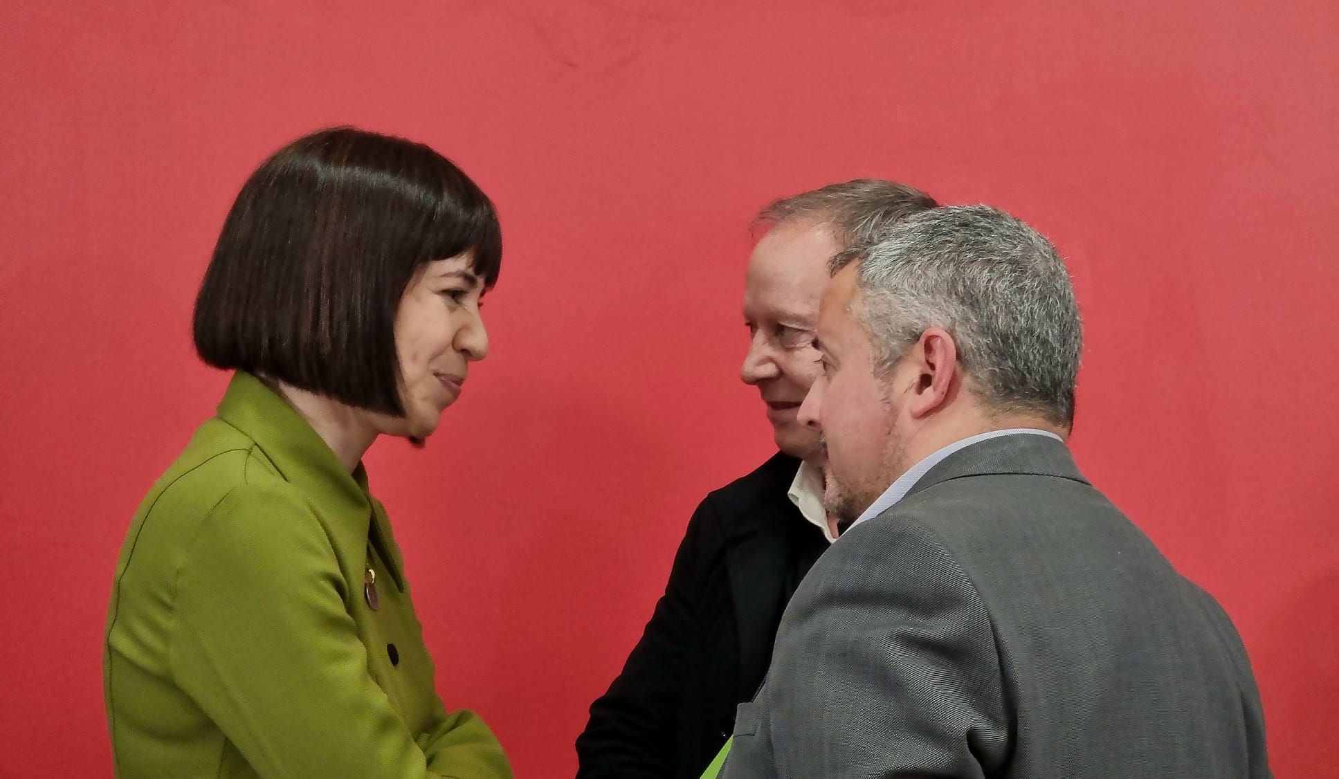 O Psoe trasladalle a ministra de ciencia a "oportunidade" que suporía que Ourense sexa seda da Axencia Espacial O Psoe trasladalle a ministra de ciencia a "oportunidade" que suporía que Ourense sexa seda da Axencia Espacial