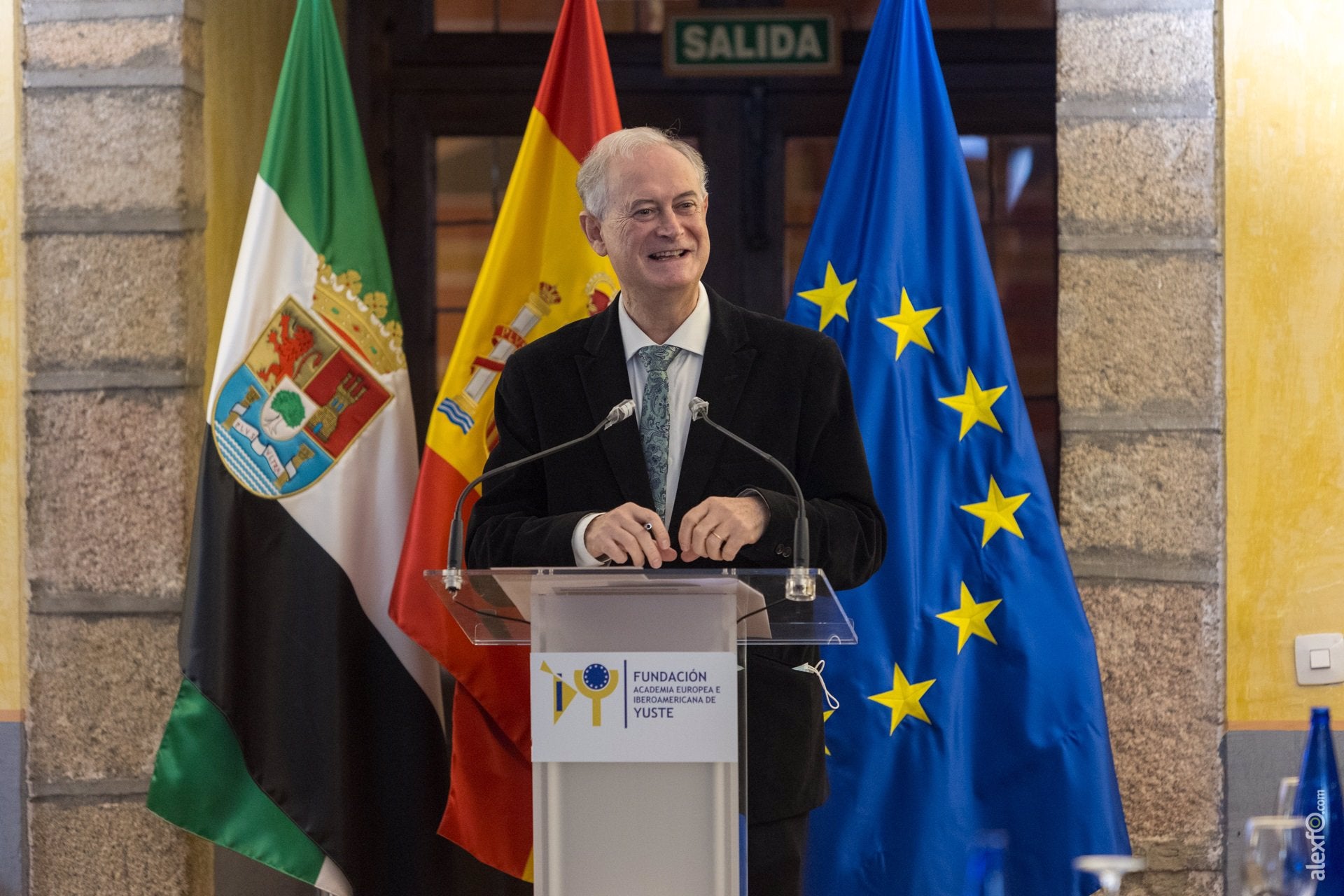El Profesor Enrique Moradiellos ocupará el sillón Heródoto de Halicarnaso de la Academia Europea e Iberoamericana de Yuste El Profesor Enrique Moradiellos ocupará el sillón Heródoto de Halicarnaso de la Academia Europea e Iberoamericana de Yuste