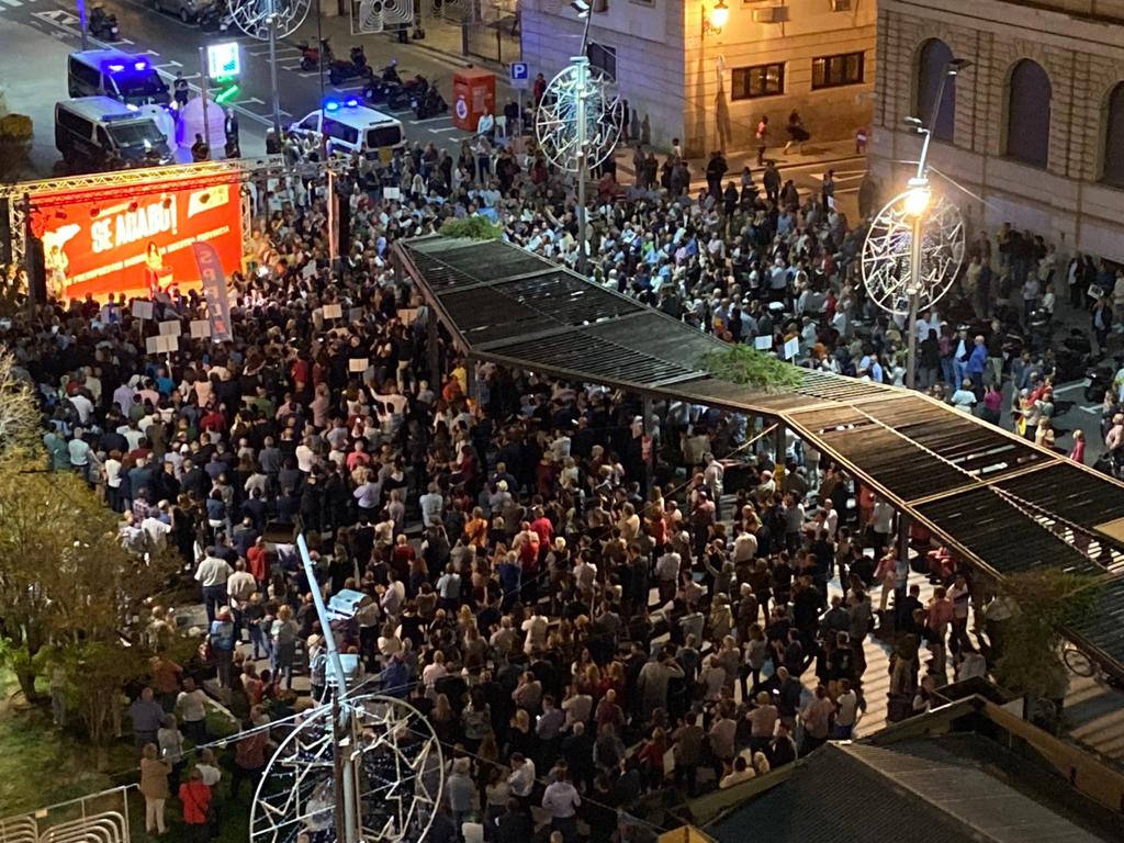 Alicante se moviliza para reclamar al Estado las inversiones que necesita la provincia Alicante se moviliza para reclamar al Estado las inversiones que necesita la provincia