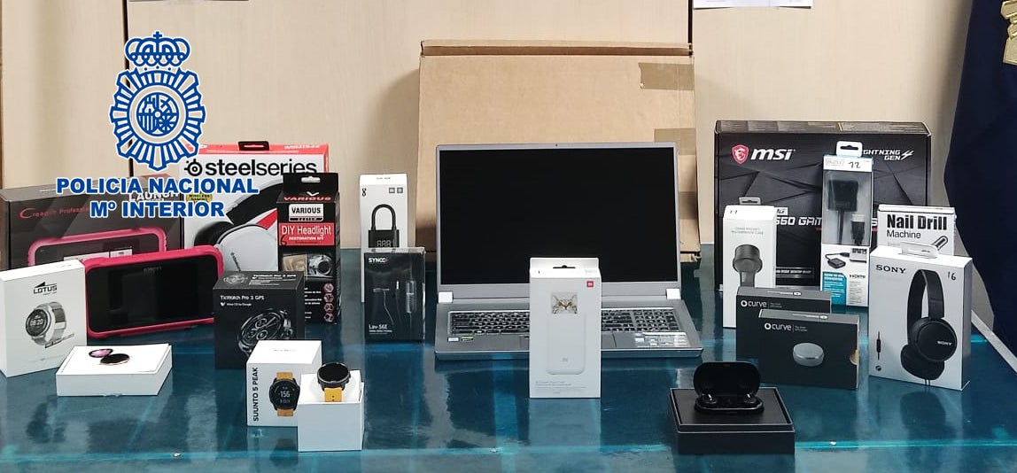 Detenido un repartidor por apropiarse y revender las devoluciones de los clientes Detenido un repartidor por apropiarse y revender las devoluciones de los clientes