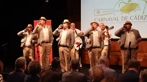 La chirigota del Selu, en la presentación en Madrid La chirigota del Selu, en la presentación en Madrid