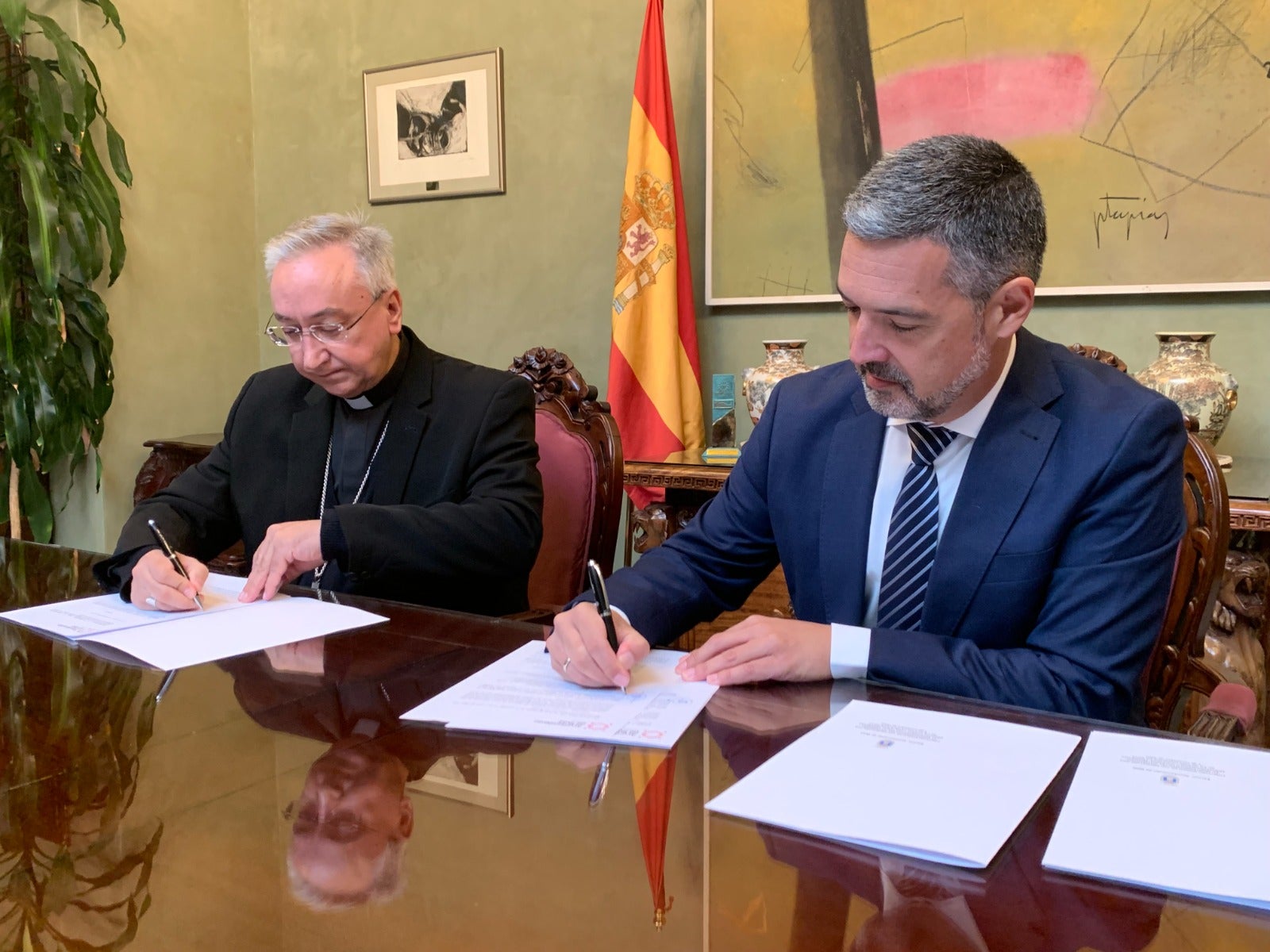 Cien mil euros para rehabilitar la parroquia de Nuestra Señora de la O en Rota Cien mil euros para rehabilitar la parroquia de Nuestra Señora de la O en Rota