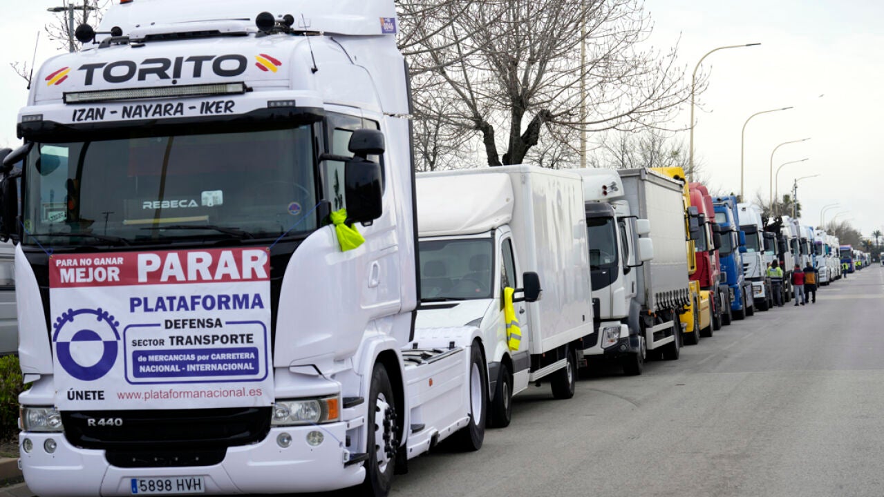 Los Transportistas Anuncian Una Nueva Huelga Indefinida Como La Que ...