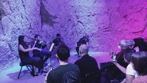 Lleno total en el Museo de Aguas de Alicante para disfrutar de la actuaci&oacute;n &quot;Aires Espa&ntilde;oles&quot; del Ensemble San Pablo