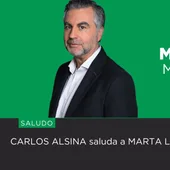 Carlos Alsina saluda a MArta Llinares Carlos Alsina saluda a MArta Llinares