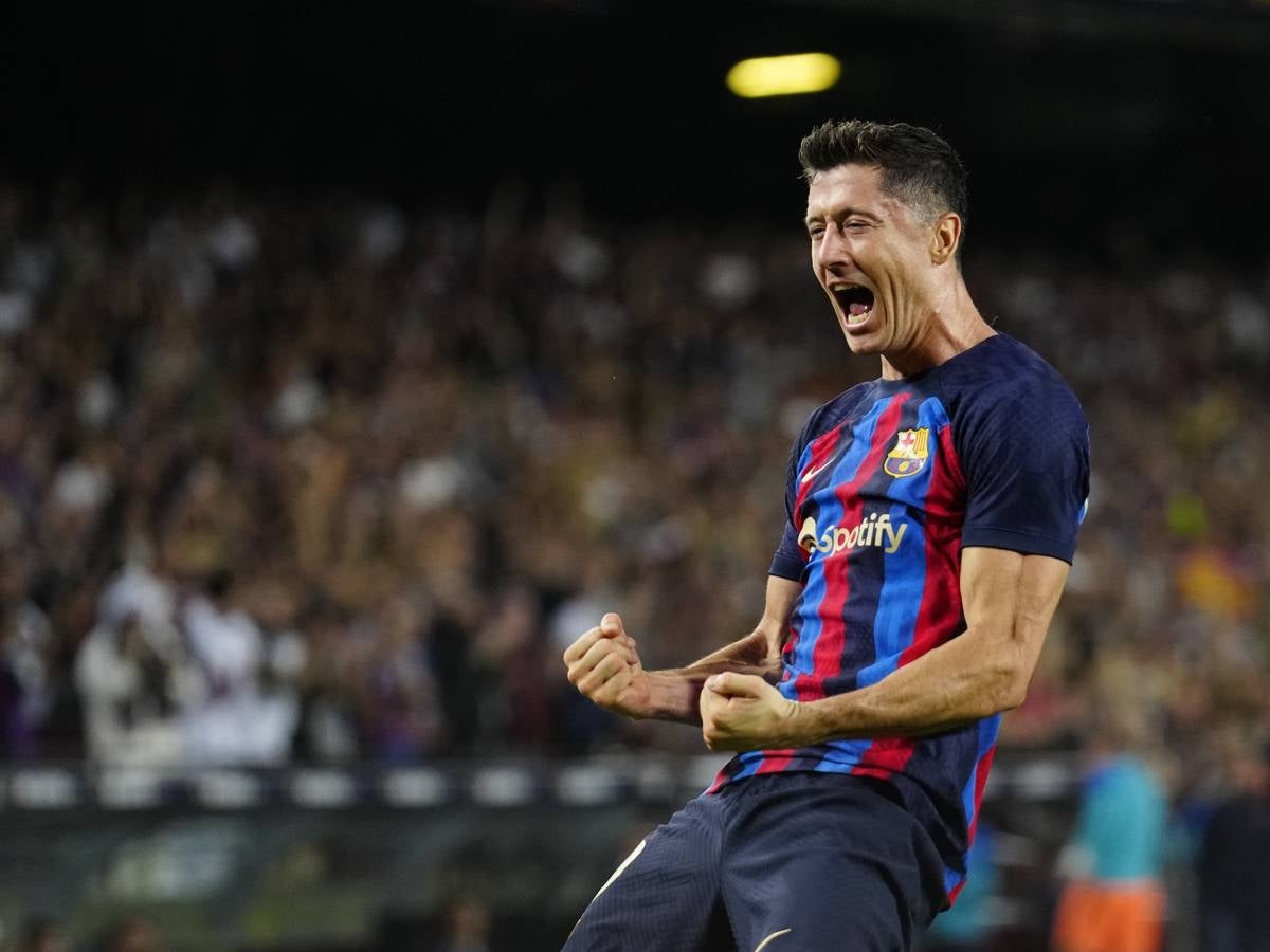 Lewandowski podrá jugar el derbi ante el Espanyol tras recibir la cautelar Lewandowski podrá jugar el derbi ante el Espanyol tras recibir la cautelar