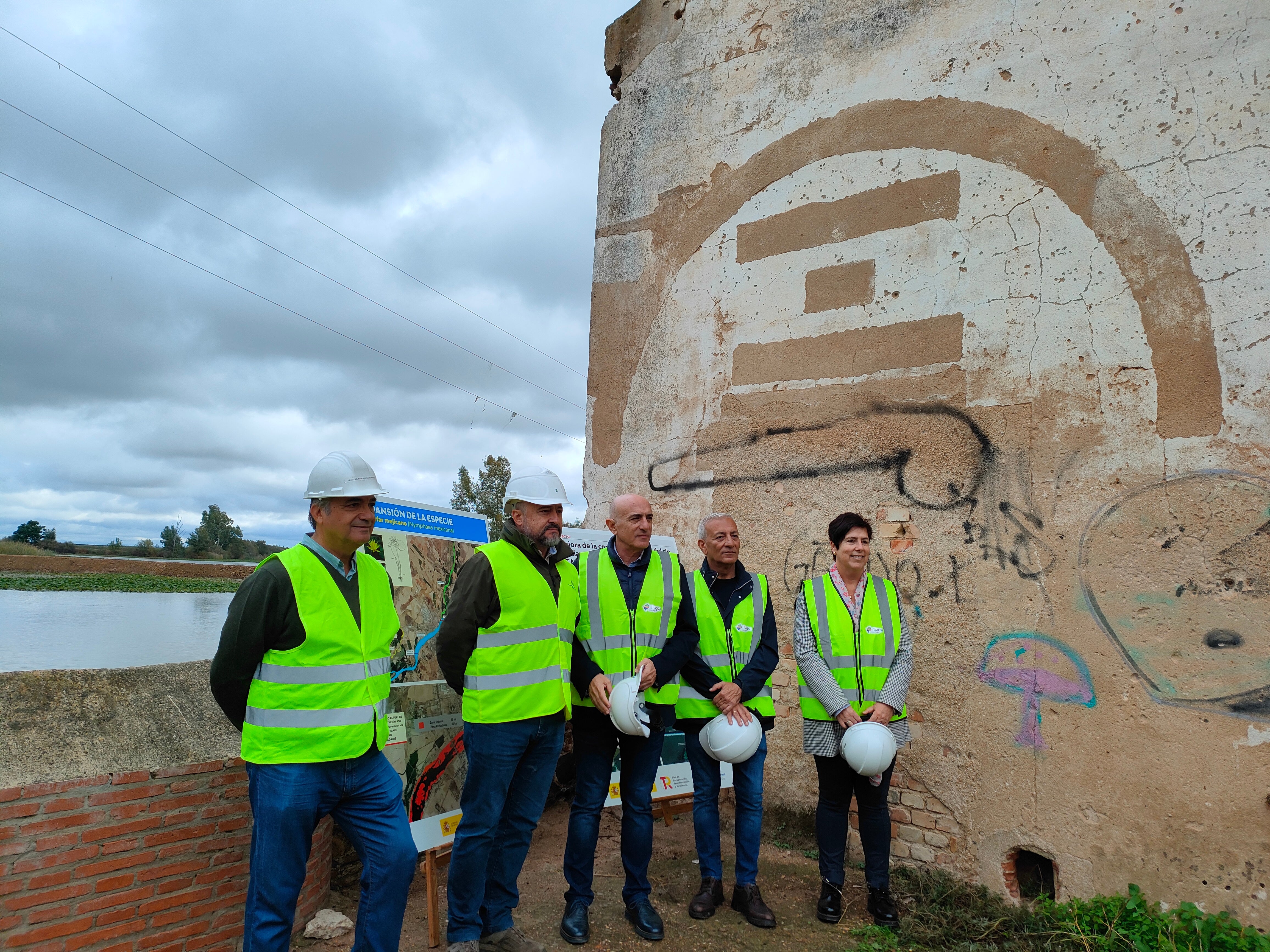 Continúan los trabajos de mejora de la continuidad fluvial en el azud de la Pesquera en Badajoz Continúan los trabajos de mejora de la continuidad fluvial en el azud de la Pesquera en Badajoz