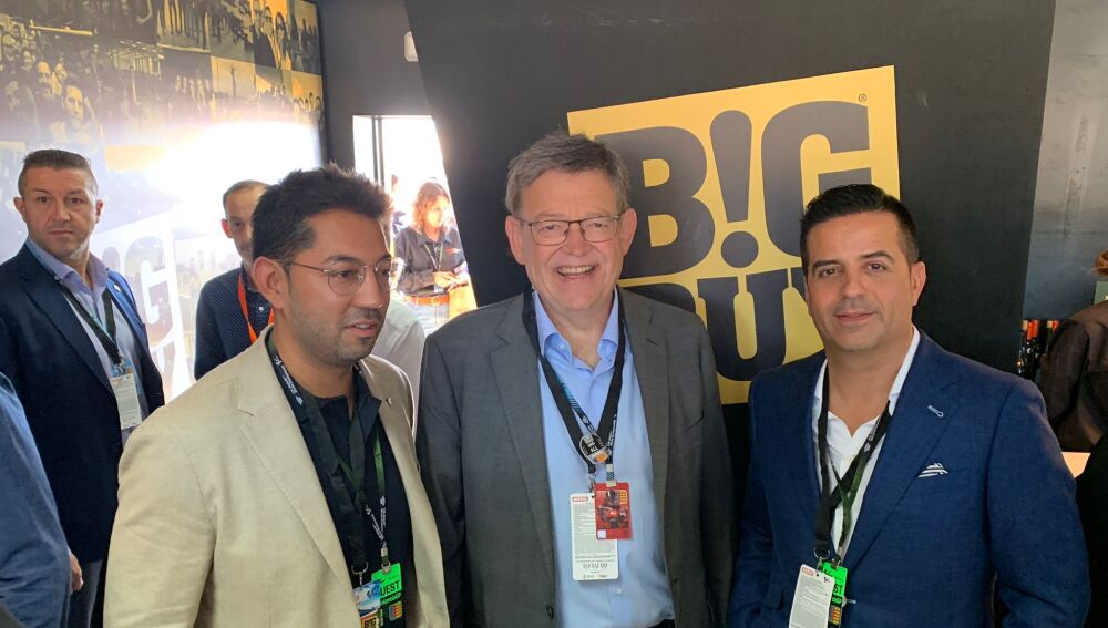 Ximo Puig presidente de la Generalitat también visitó el palco de Big Buy