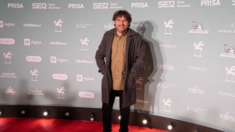 Jordi &Eacute;vole, sobre sus conciertos con su grupo de rock: "Tenemos unos cameos que te mueres"