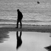 La soledat s’agreuja en les persones vulnerables