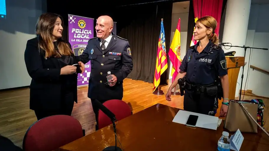 Pepe Álvares, Intendente Jefe Policía Local La Vila Joiosa Pepe Álvares, Intendente Jefe Policía Local La Vila Joiosa