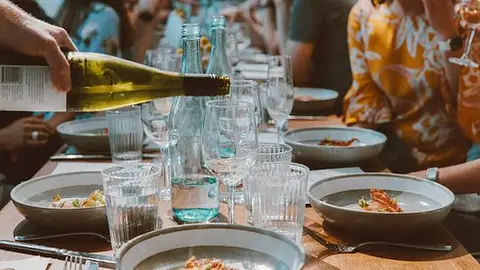 Cenas en restaurantes Cenas en restaurantes