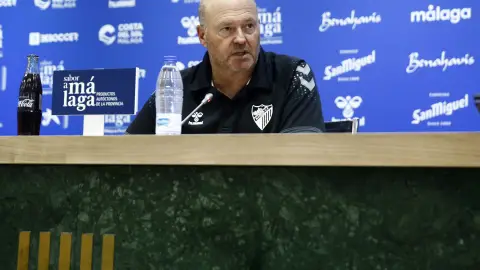 Pepe Mel, entrenador del Málaga CF Pepe Mel, entrenador del Málaga CF