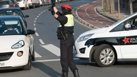 Agente polic&iacute;a municipal 