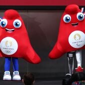 Los Juegos Olímpicos de París 2024 ya tienen mascotas: Así son las divertidas 'Phryges'