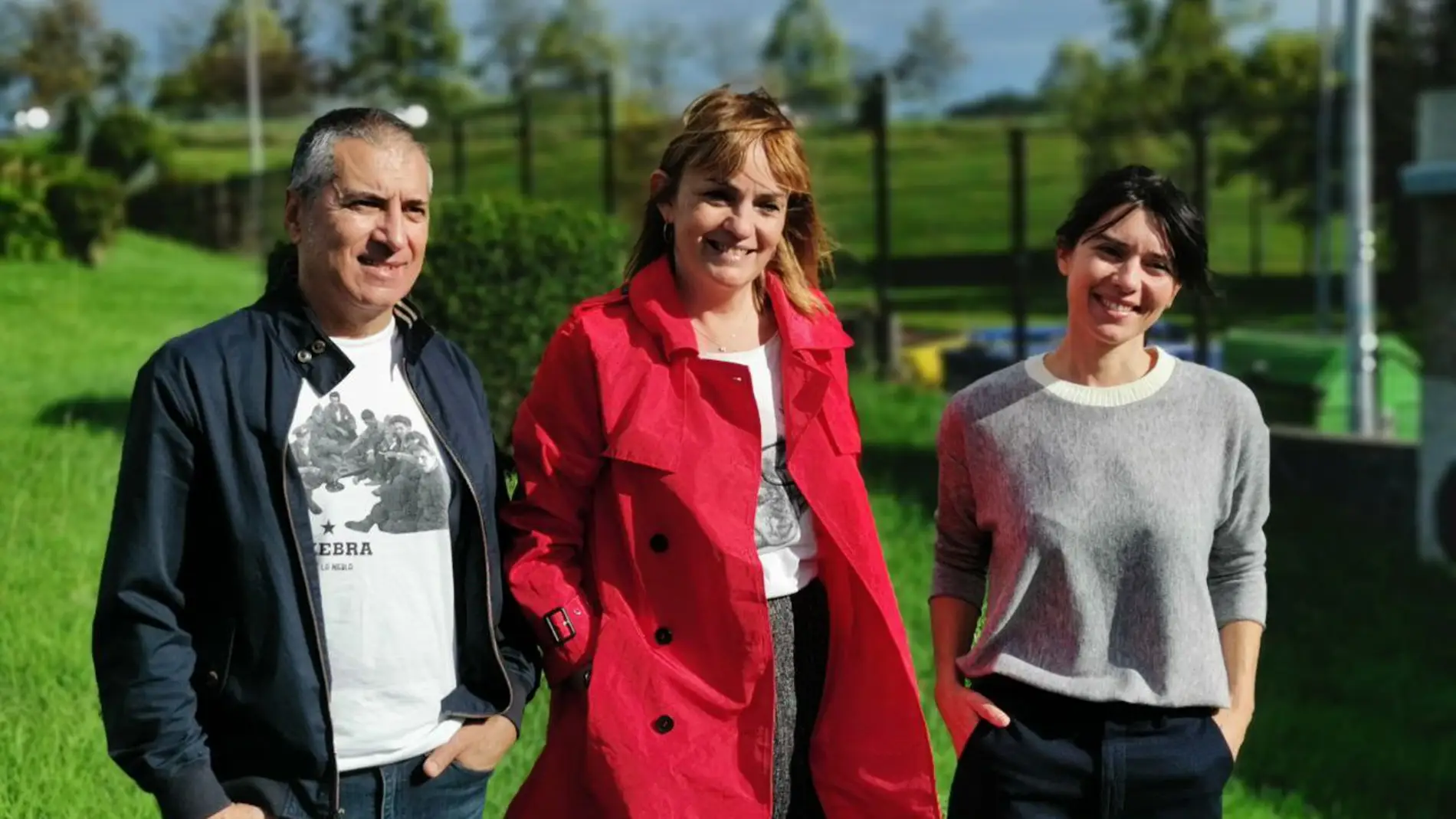 Covadonga Tomé (en el centro) candidata de Podemos al Principado