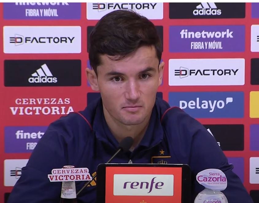 Hugo Guillamón: "Quien crea que es favorito en el Mundial se equivoca" Hugo Guillamón: "Quien crea que es favorito en el Mundial se equivoca"