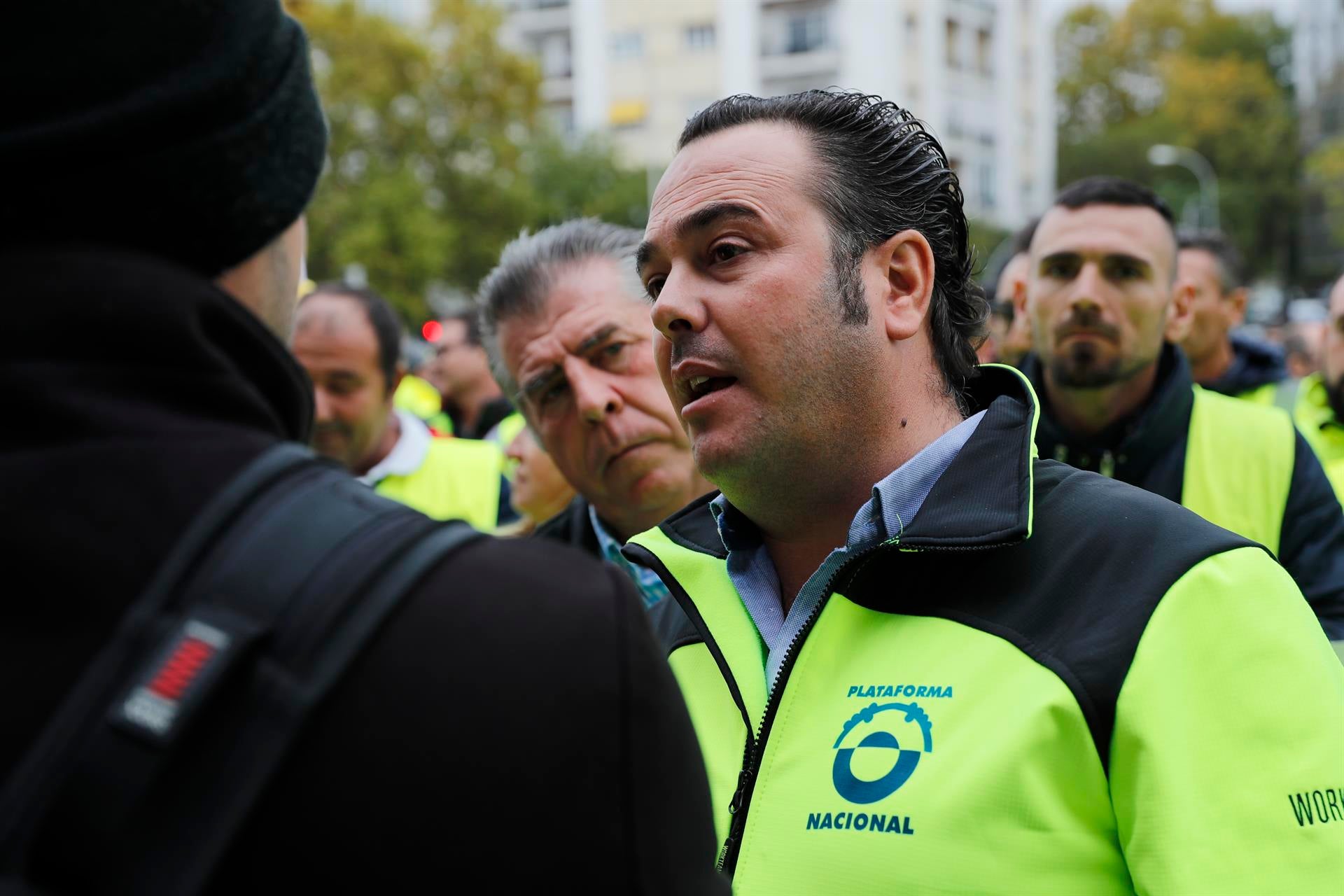 Quién es Manuel Hernández, portavoz de la plataforma que ha llevado a los transportistas a la huelga Quién es Manuel Hernández, portavoz de la plataforma que ha llevado a los transportistas a la huelga