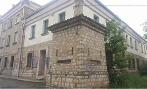 SE CAMBIA EL CUARTEL POR UN HOTEL SE CAMBIA EL CUARTEL POR UN HOTEL