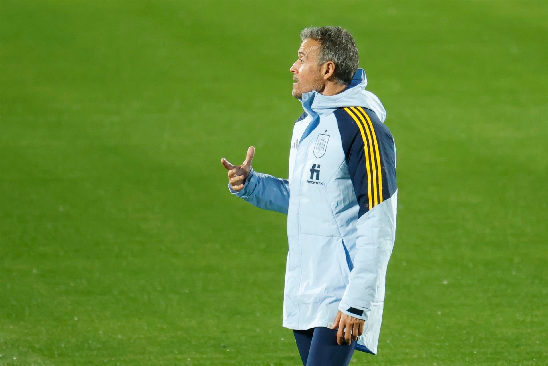 Luis Enrique: "He visto a Ansu bastante mejor, mañana será titular" Luis Enrique: "He visto a Ansu bastante mejor, mañana será titular"