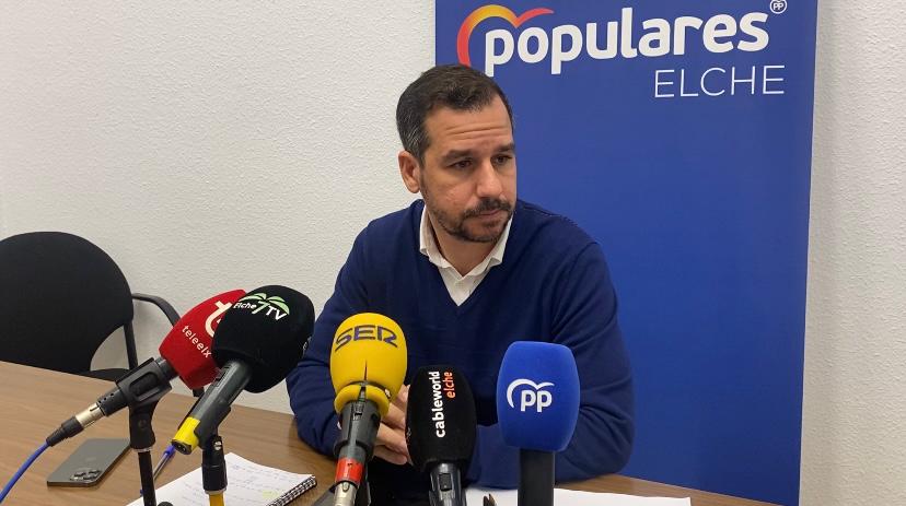 El PP de Elche denuncia la devolución de 76.900 euros de parte de una subvención para actuar en el colegio La Galia El PP de Elche denuncia la devolución de 76.900 euros de parte de una subvención para actuar en el colegio La Galia