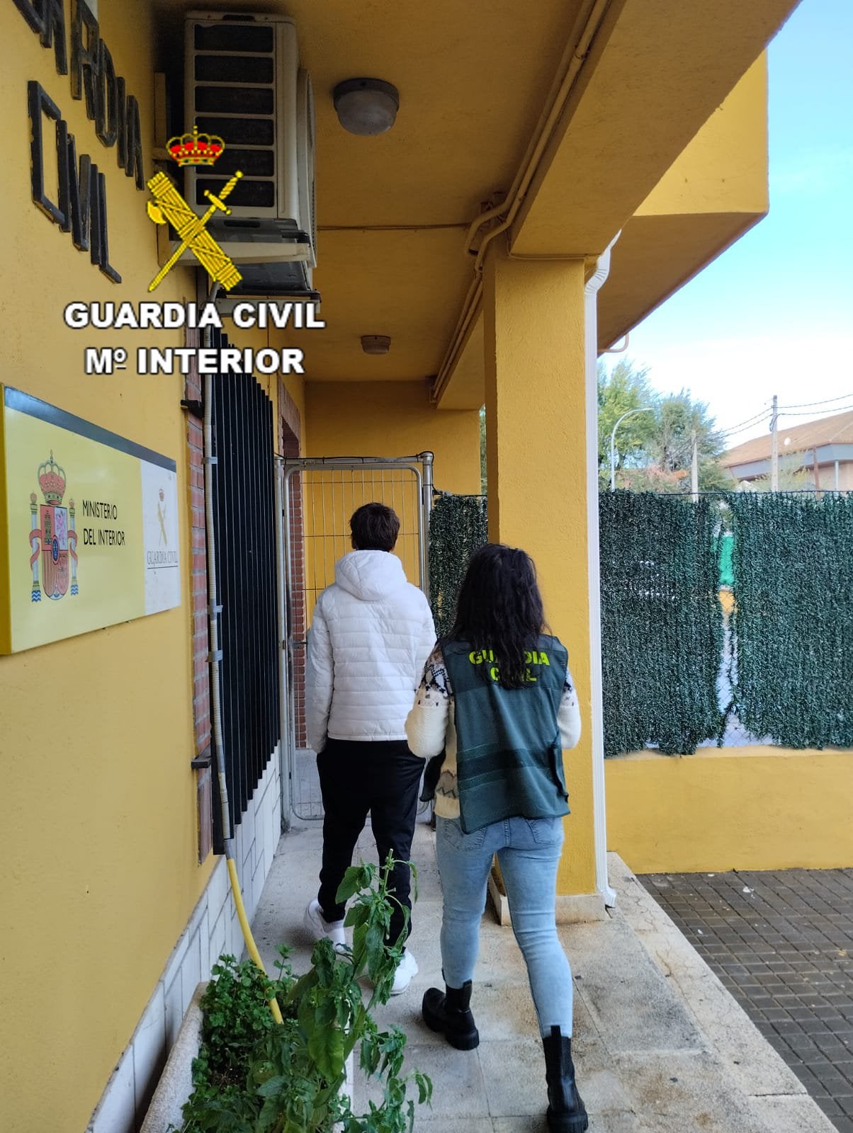 La Guardia Civil desarticula una banda juvenil en la provincia de Toledo La Guardia Civil desarticula una banda juvenil en la provincia de Toledo