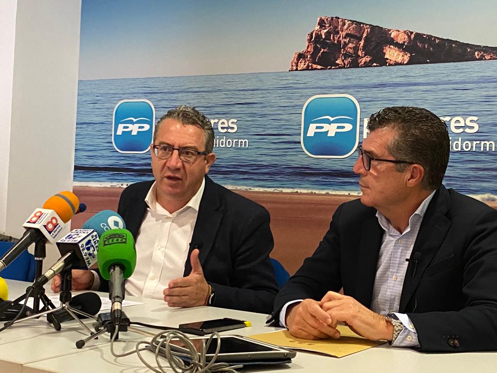 El PP denuncia que la Generalitat deja sin inversiones a más del 50% de la Marina Baixa El PP denuncia que la Generalitat deja sin inversiones a más del 50% de la Marina Baixa