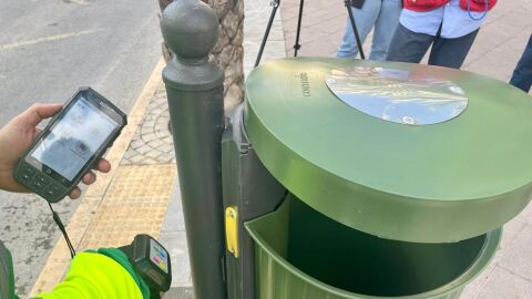 Elche ha geolocalizado 3500 papeleras.