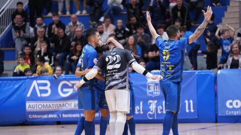 El Peñíscola activa la bomba copera al golear a un primera como el Betis El Peñíscola activa la bomba copera al golear a un primera como el Betis