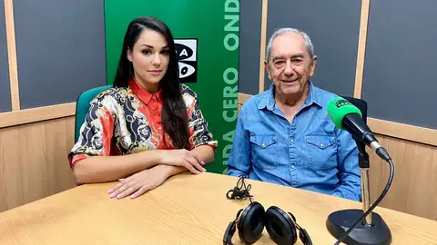 Isabel Egido y Cecilio Nieto Entrevista en Mas de Uno Alicante con Isabel Egido
