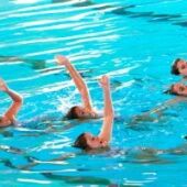 A piscina municipal Rosario Dueñas acolleu a 1ª Xornada da Liga Galega de Figuras