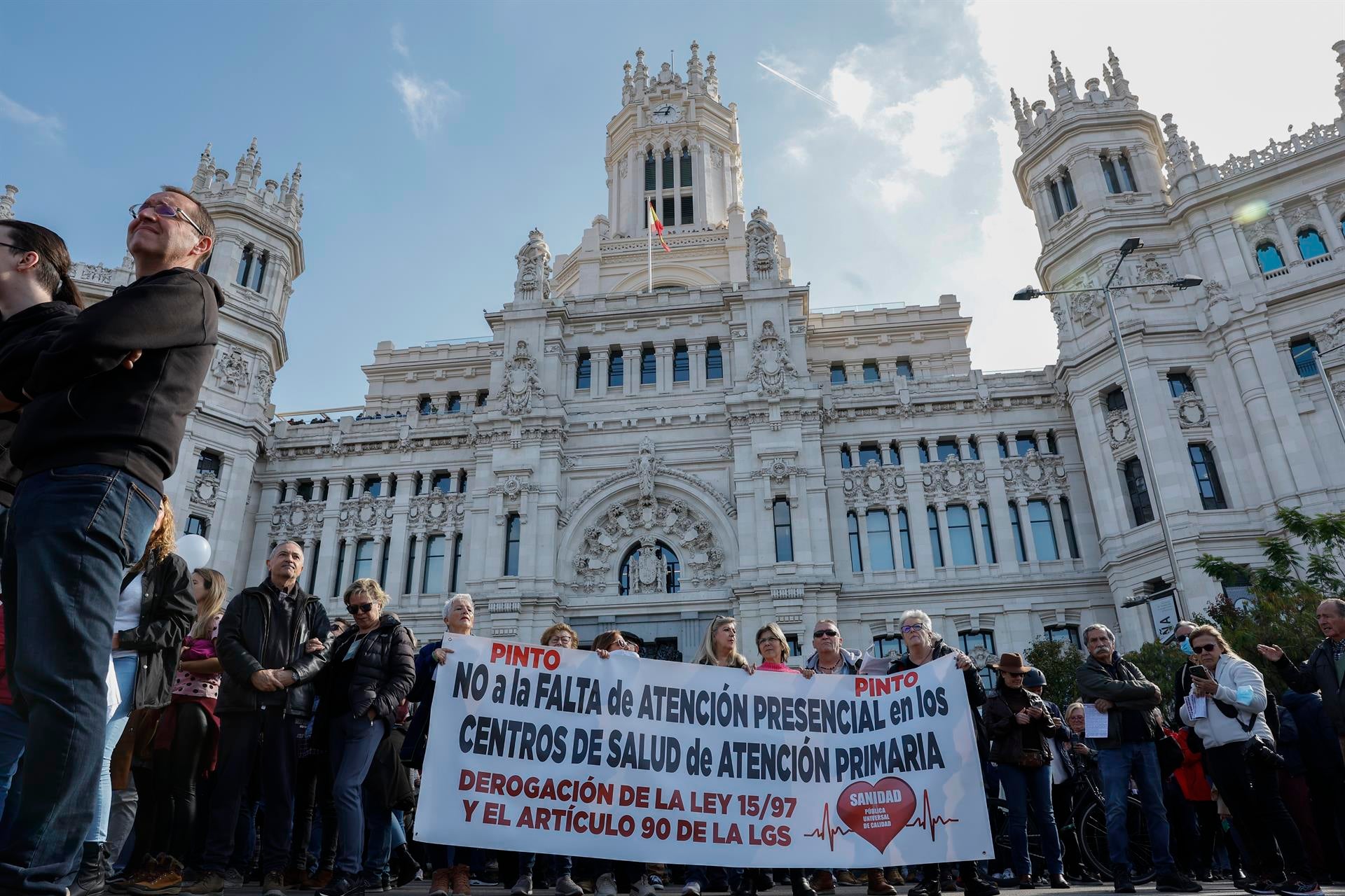 Huelga de sanitarios: arrancan los paros indefinidos de los médicos de Atención Primaria en Madrid Huelga de sanitarios: arrancan los paros indefinidos de los médicos de Atención Primaria en Madrid