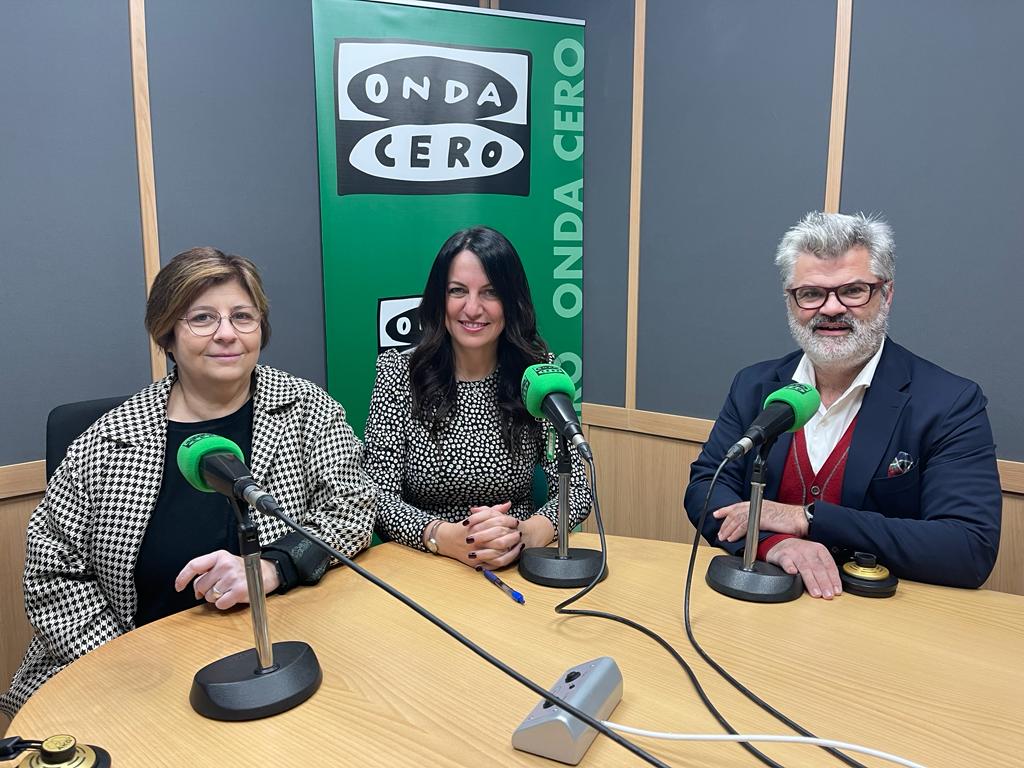 Los comerciantes de Alicante perciben mayor flujo de clientes tras el encendido de las luces de Navidad Los comerciantes de Alicante perciben mayor flujo de clientes tras el encendido de las luces de Navidad
