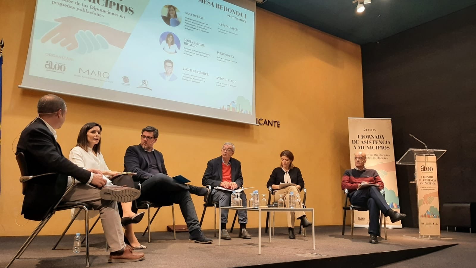 La Diputación aborda los retos de futuro en la modernización de las municipios y entidades locales La Diputación aborda los retos de futuro en la modernización de las municipios y entidades locales