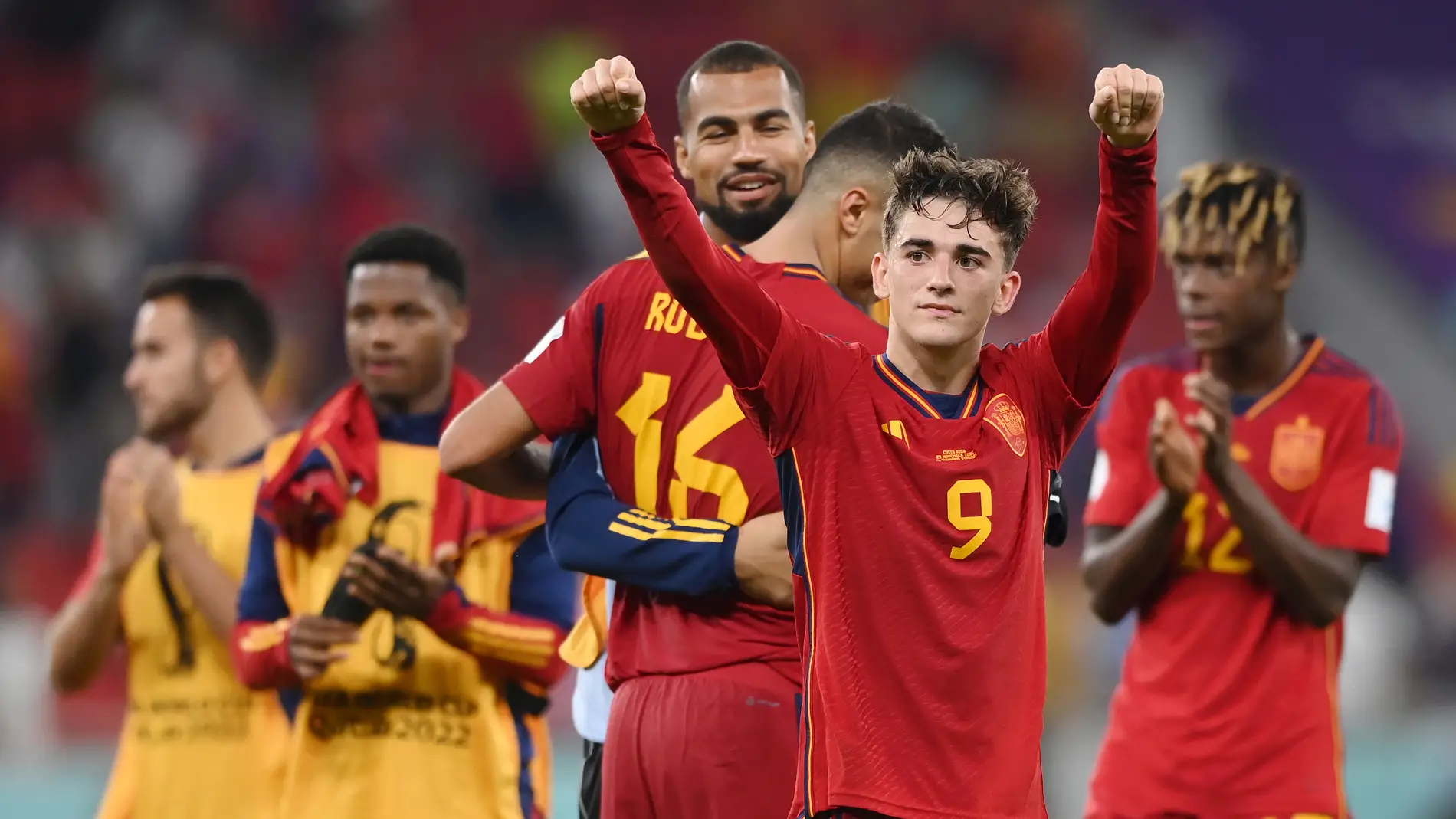 Los jugadores de España celebran la victoria ante Costa Rica