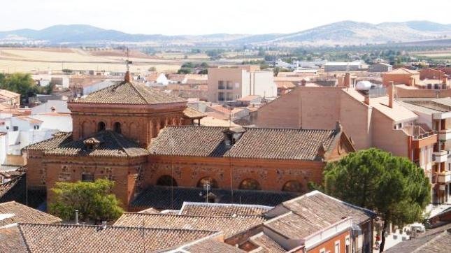 Dos heridos con quemaduras e inhalación de humo en el incendio de una vivienda en Torralba de Calatrava Dos heridos con quemaduras e inhalación de humo en el incendio de una vivienda en Torralba de Calatrava
