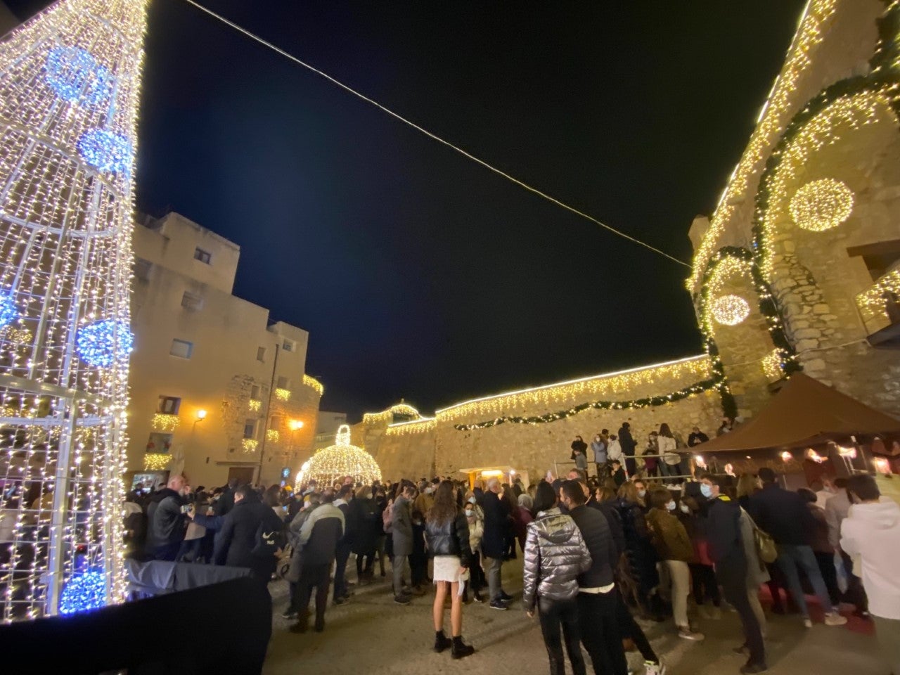 El Gran Mercado de Navidad y el Mercado Medieval, protagonizarán las actividades navideñas en Peñíscola El Gran Mercado de Navidad y el Mercado Medieval, protagonizarán las actividades navideñas en Peñíscola