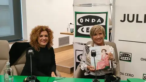 María Eugenia Limón, con Julia Otero. María Eugenia Limón, con Julia Otero.