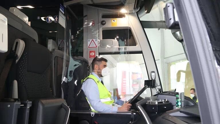 Los autobuses entre Almería y Madrid, Barcelona, Murcia o Cartagena serán gratuitos en 2023 Los autobuses entre Almería y Madrid, Barcelona, Murcia o Cartagena serán gratuitos en 2023