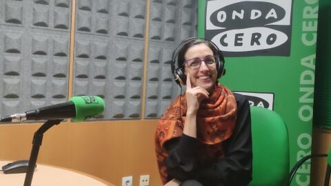 Profesora y escritora en la secci&oacute;n de "Viernes educativos"