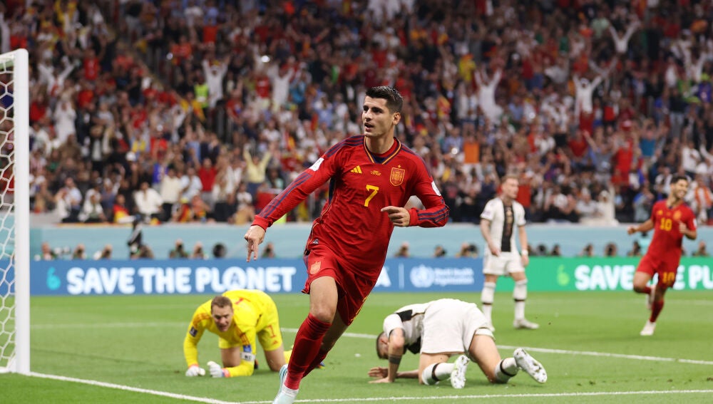 Álvaro Morata celebra su gol ante Alemania