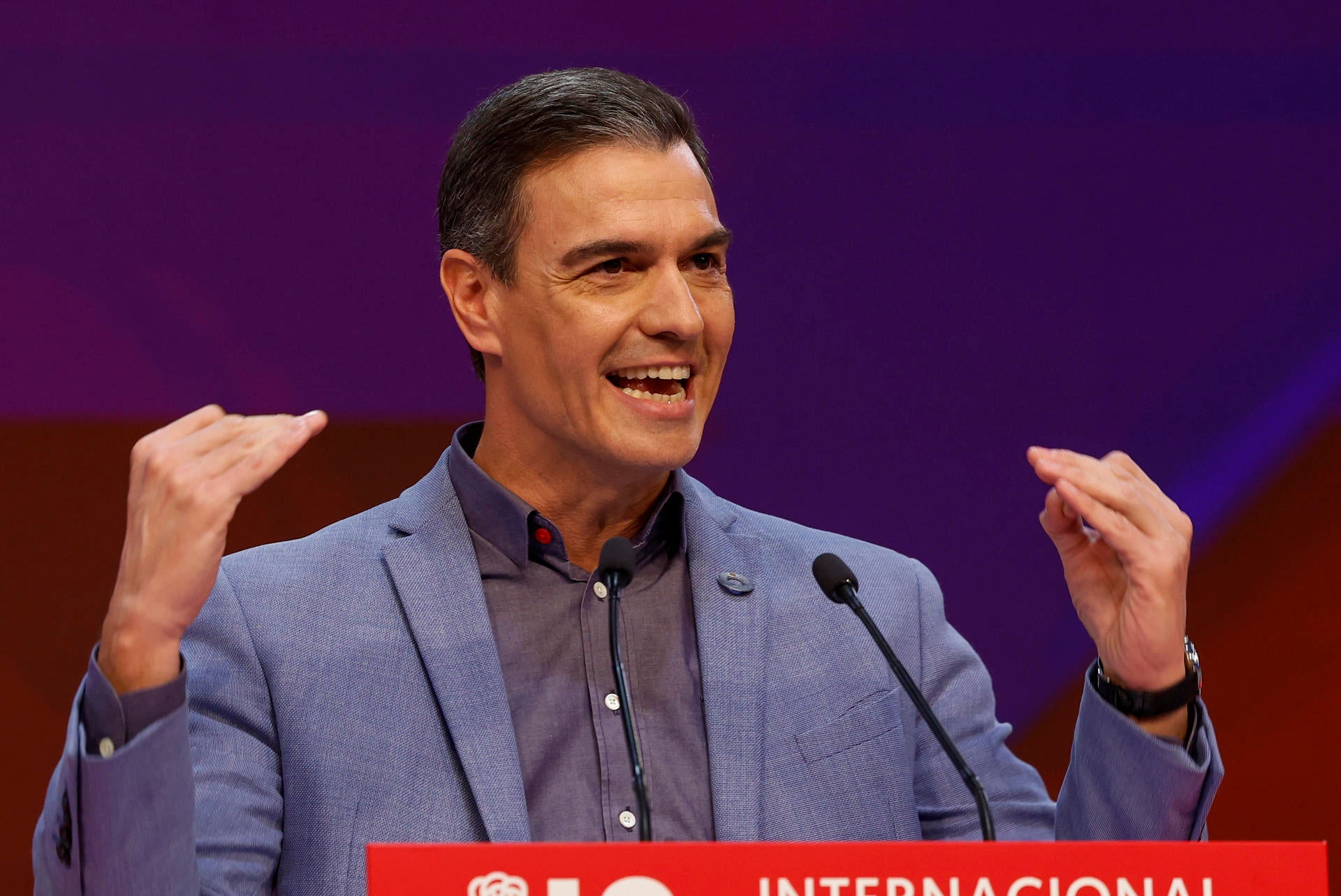 Pedro Sánchez lanza un mensaje a la CEOE para acordar un pacto de rentas Pedro Sánchez lanza un mensaje a la CEOE para acordar un pacto de rentas