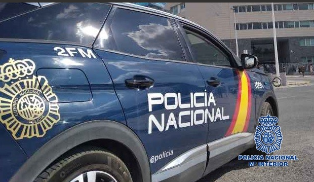 La Policía Nacional detiene a dos personas por agredir a diferentes médicos en centros de salud de Murcia La Policía Nacional detiene a dos personas por agredir a diferentes médicos en centros de salud de Murcia