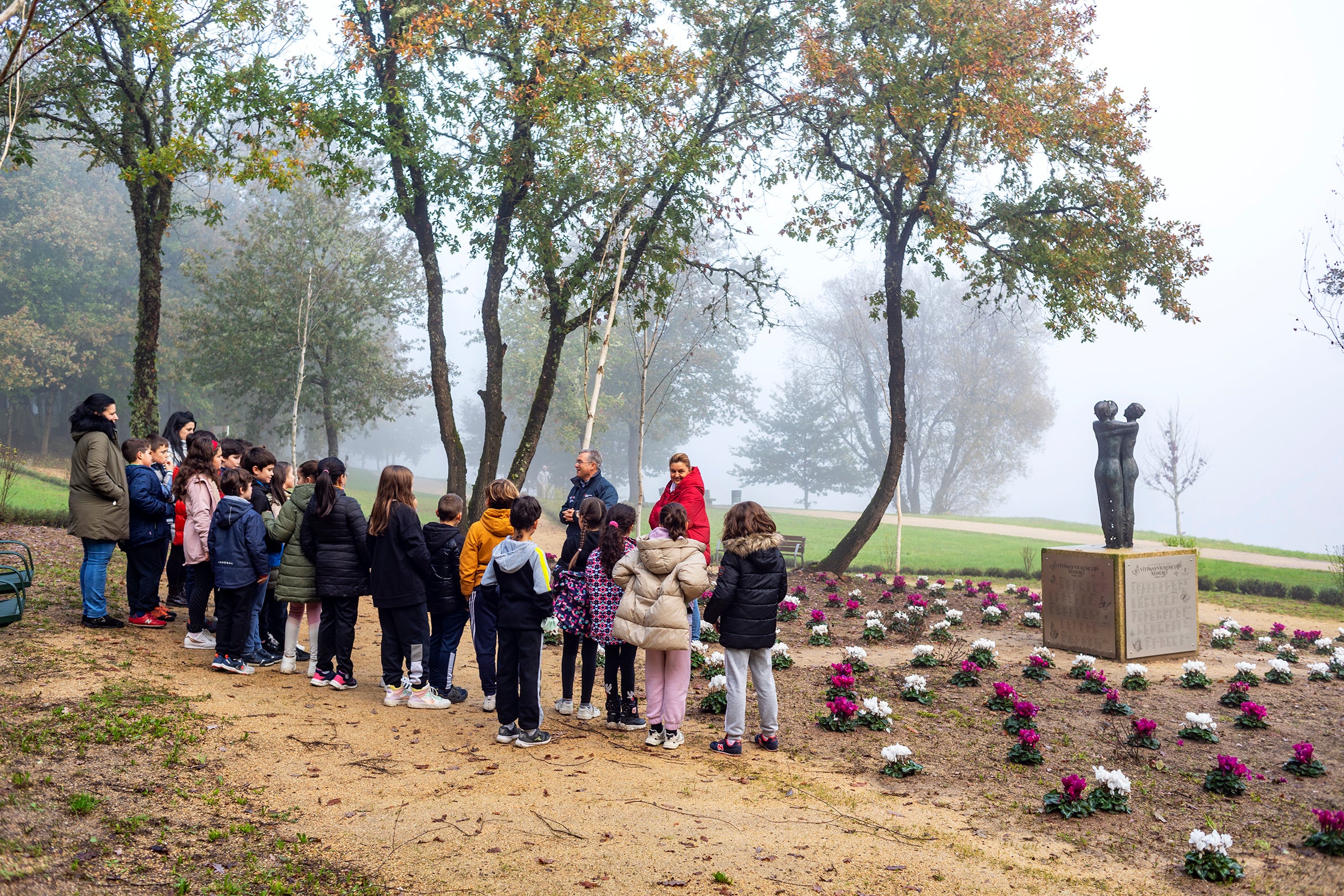 Alumnado do Ben-Cho-Shey visitou o Parque da Igualdade Alumnado do Ben-Cho-Shey visitou o Parque da Igualdade