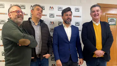 Miércoles tertulia semanal con Paco Culiáñez, José Luis Sáez y José F. Aix tertulia