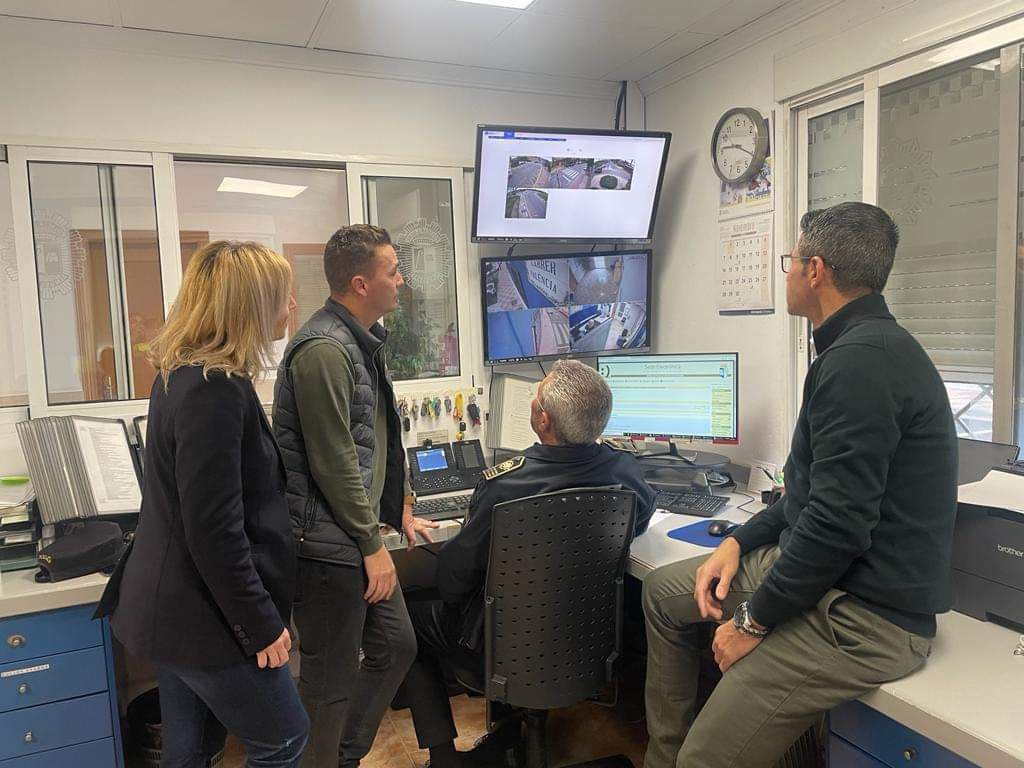 Almussafes instala cámaras smart city para mejorar la seguridad ciudadana Almussafes instala cámaras smart city para mejorar la seguridad ciudadana