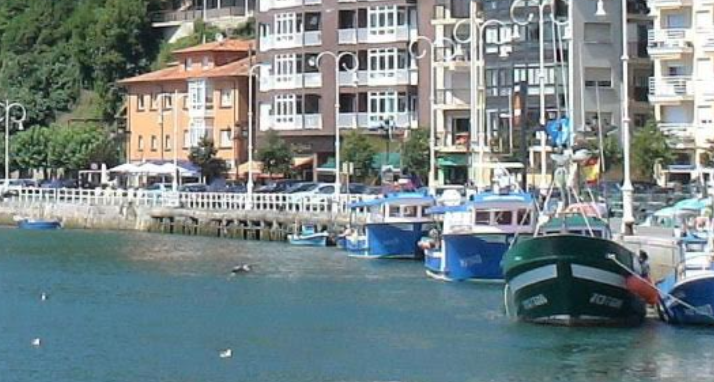 El Principado invierte 223.000 euros en el dragado del puerto de Ribadesella que tendrá un plazo de ejecución de cuatro meses El Principado invierte 223.000 euros en el dragado del puerto de Ribadesella que tendrá un plazo de ejecución de cuatro meses