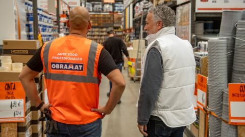 Bricomart pasa a llamarse Obramat