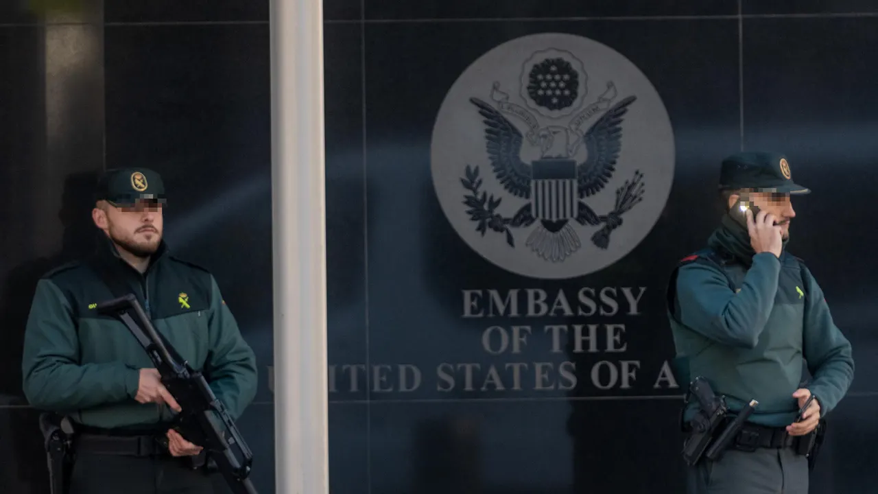 La Guardia Civil en la Embajada de Estados Unidos en Madrid