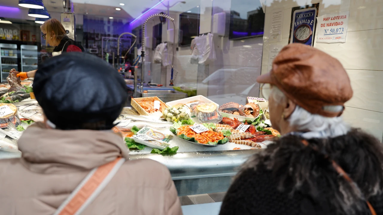 Pescados y mariscos protagonistas en la cesta de la compra navideña